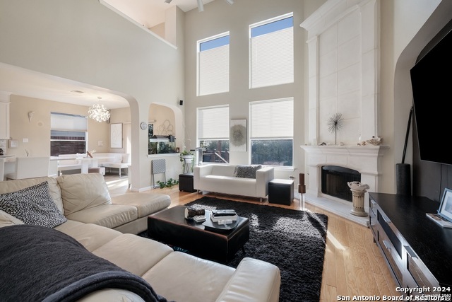 Image 11 of 25 For 20803 Cliff Park