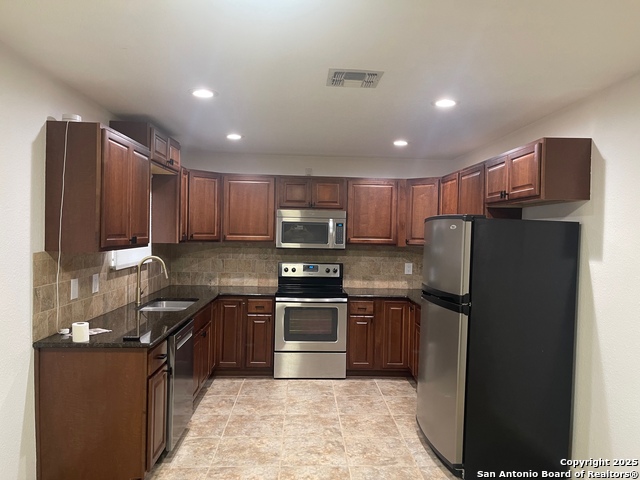 Image 3 of 18 For 1602 Forest Spring