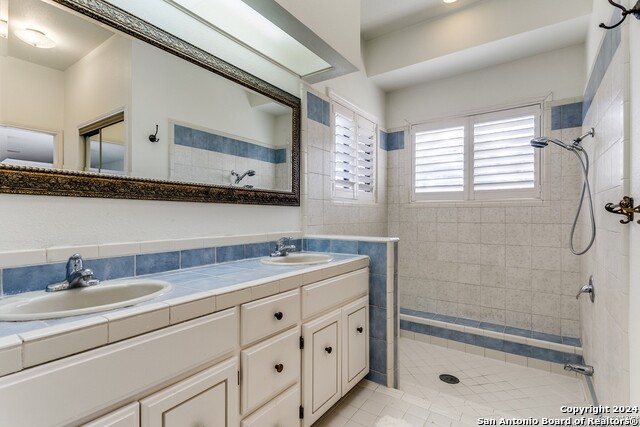 Image 11 of 19 For 1107 River Vista West