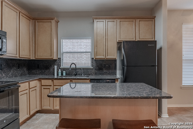 Listing photo id 7 for 2605 War Admiral