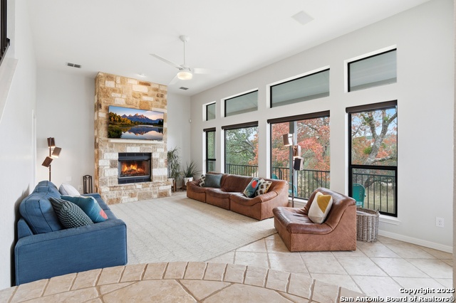 Image 28 of 54 For 151 Village  