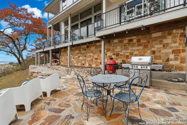 Image 38 of 54 For 151 Village  