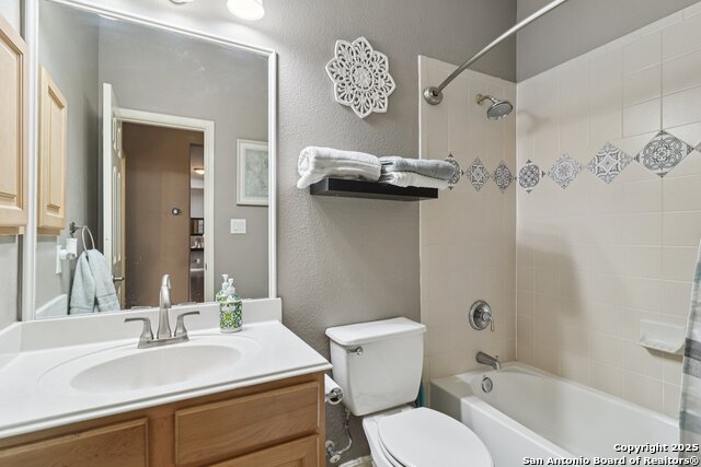 Image 21 of 79 For 407 Mesa Cyn