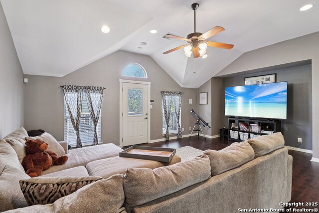 Image 29 of 79 For 407 Mesa Cyn