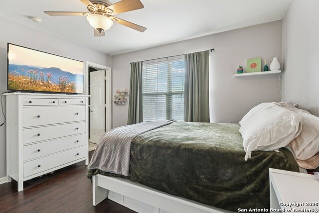 Image 36 of 79 For 407 Mesa Cyn