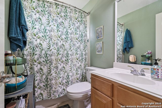 Image 40 of 79 For 407 Mesa Cyn