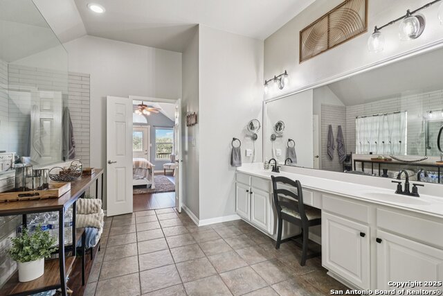 Image 49 of 79 For 407 Mesa Cyn