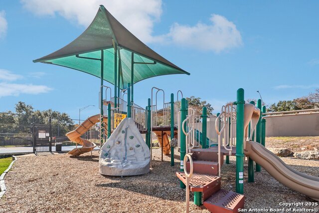 Image 71 of 79 For 407 Mesa Cyn