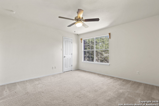 Image 18 of 22 For 4919 Sunset Bluff