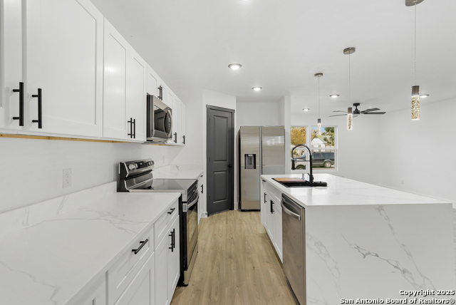 Image 10 of 23 For 134 Elmo  