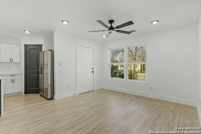 Image 5 of 23 For 134 Elmo  