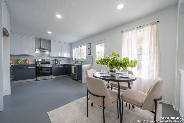 Image 4 of 12 For 116 Texas Mulberry