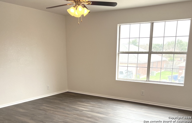 Image 7 of 21 For 8006 Avellano