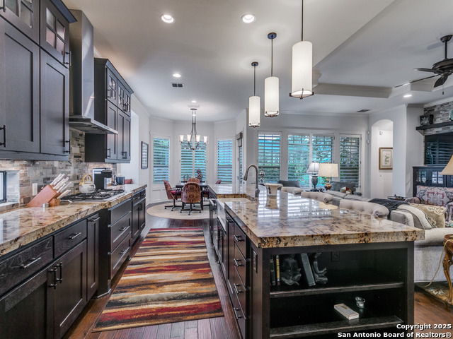 Image 11 of 25 For 416 Mission Hill Run