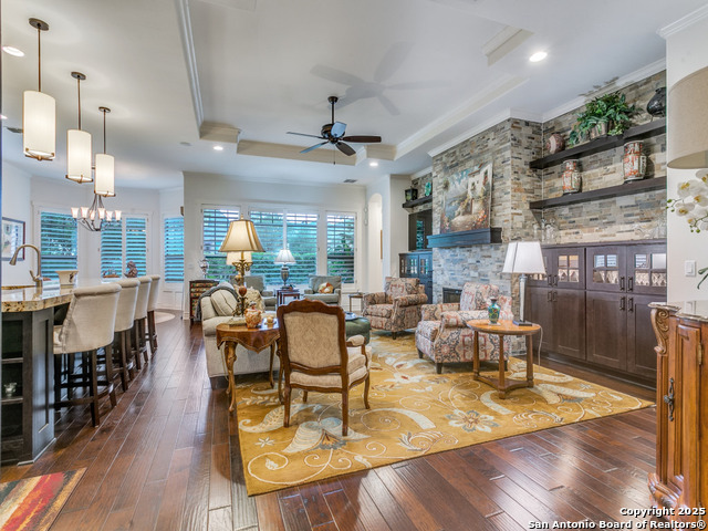 Image 5 of 25 For 416 Mission Hill Run