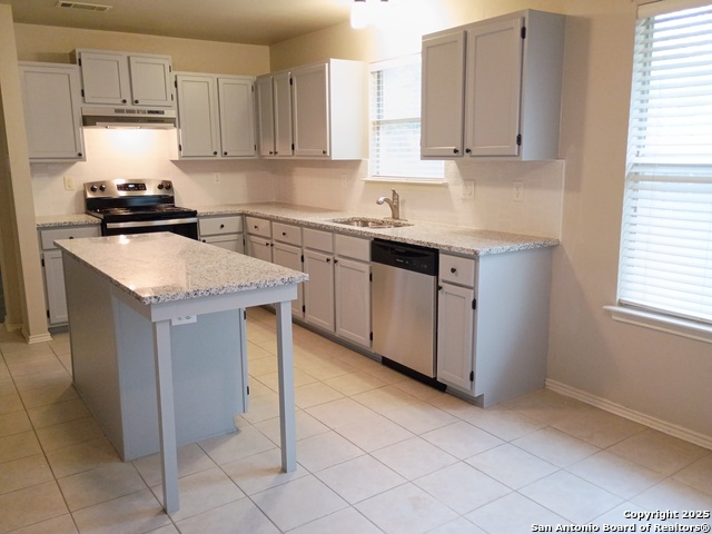 Listing photo id 2 for 3659 Prairie Lane