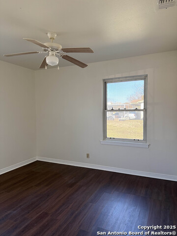 Image 7 of 15 For 426 Edna  