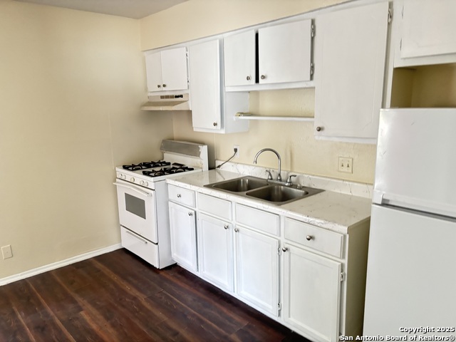 Image 8 of 38 For 5602 Bienville  C-2