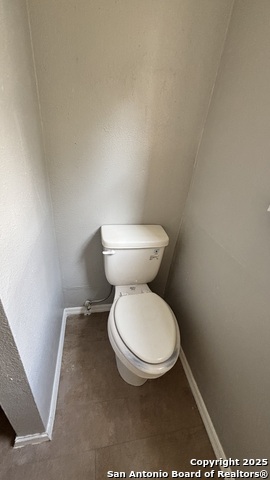 Image 16 of 35 For 5602 Bienville  C-6