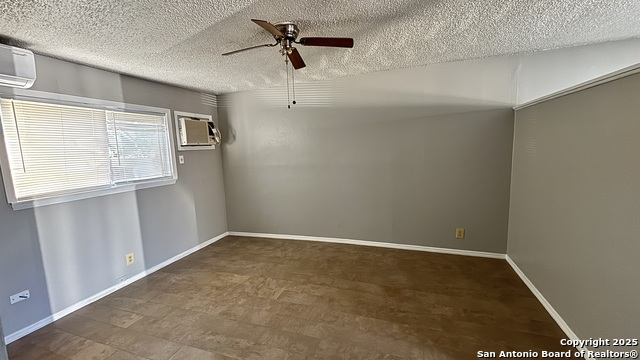 Image 20 of 35 For 5602 Bienville  D-2