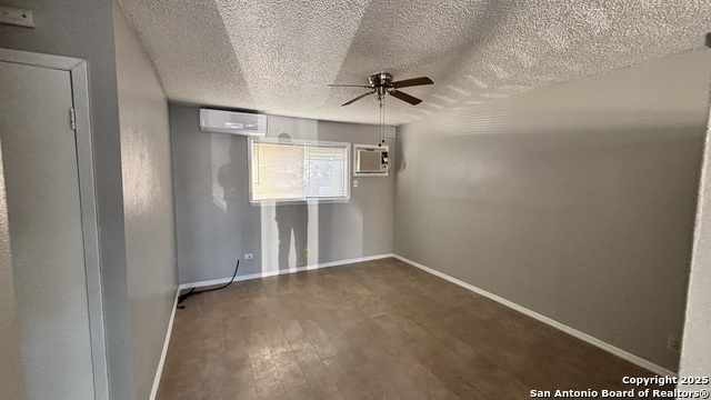 Image 8 of 35 For 5603 Bienville  E-7