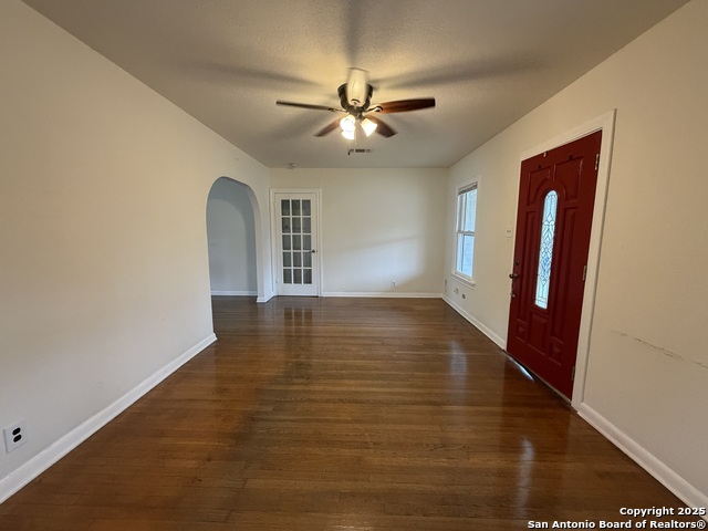 Image 3 of 17 For 177 Grapeland