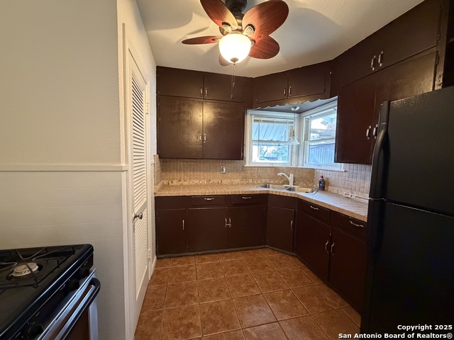 Image 8 of 17 For 177 Grapeland