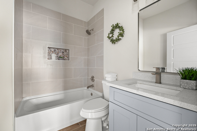 Image 16 of 24 For 406 Weinberg Ave