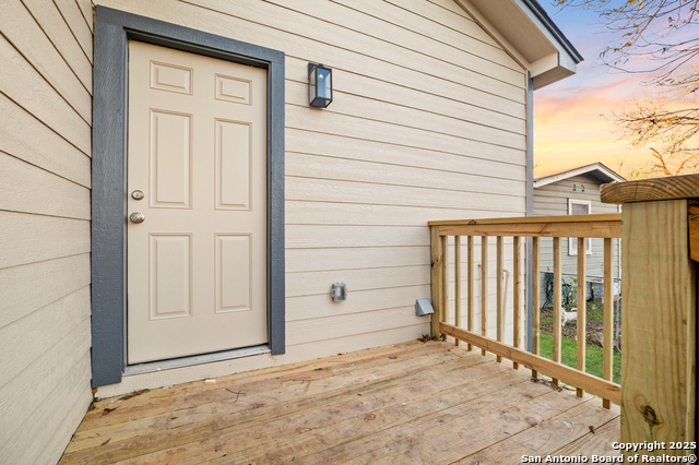 Image 22 of 24 For 406 Weinberg Ave