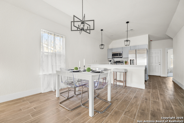 Image 9 of 24 For 406 Weinberg Ave