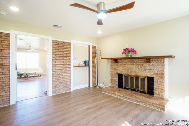 Image 14 of 40 For 4010 Loop 410