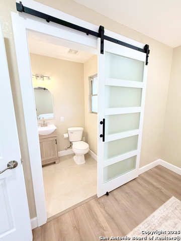 Image 19 of 40 For 4010 Loop 410