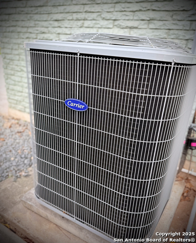 Image 33 of 40 For 4010 Loop 410