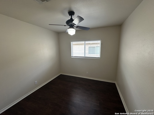 Image 9 of 18 For 129 Jordan  