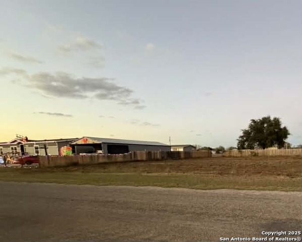 Details for 17 16 Merle  , Dilley, TX 78017