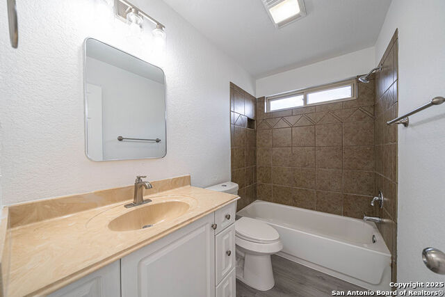 Image 6 of 12 For 2309 North Ranch Estates