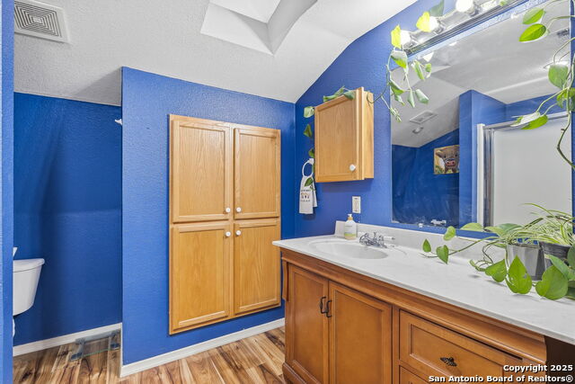 Image 28 of 43 For 411 Lake Park