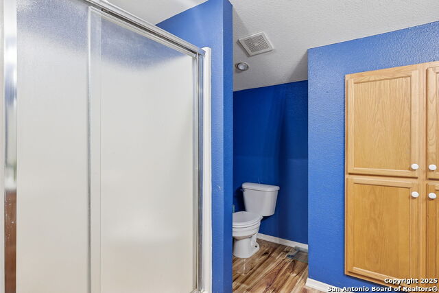 Image 29 of 43 For 411 Lake Park