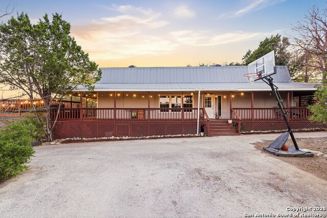 Image 4 of 43 For 411 Lake Park