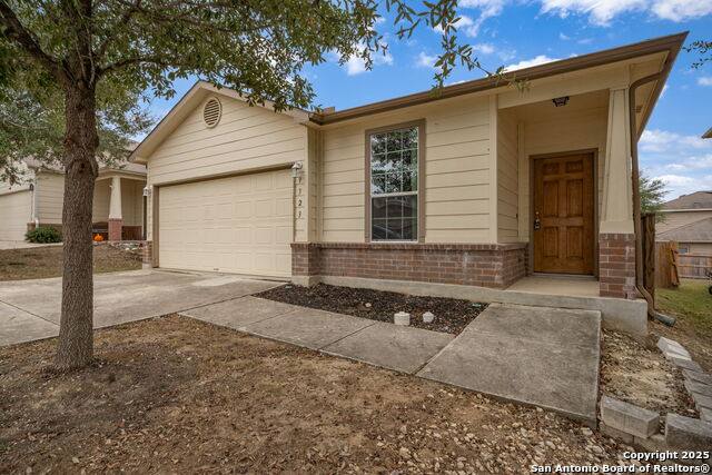 Image 4 of 30 For 9323 Fisherman Port