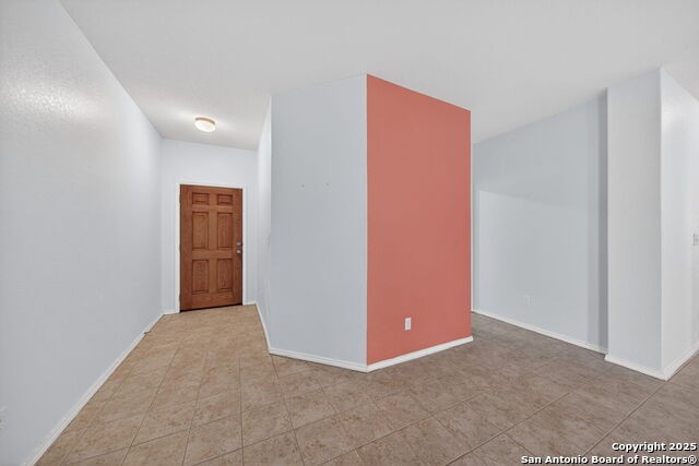 Image 6 of 30 For 9323 Fisherman Port