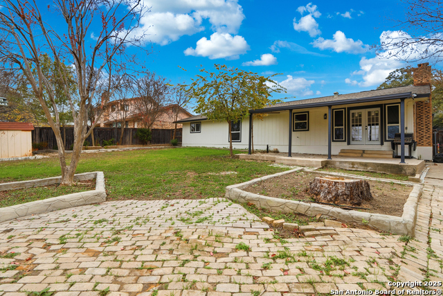 Image 26 of 36 For 6431 Red Jacket