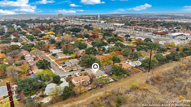 Image 33 of 36 For 6431 Red Jacket