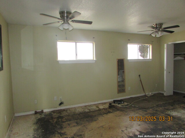 Image 10 of 27 For 415 Dorie