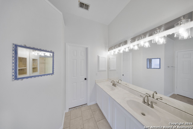 Image 16 of 22 For 9523 Black Thorn