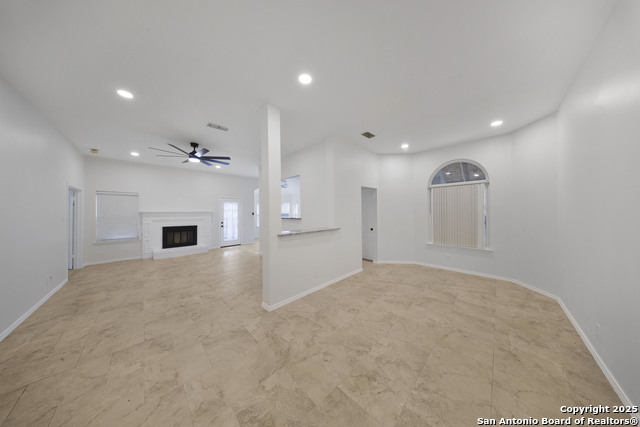 Image 2 of 22 For 9523 Black Thorn