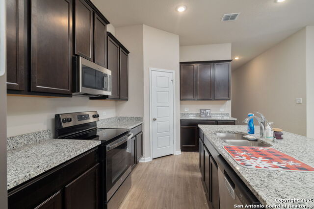 Image 7 of 27 For 7043 Diamond