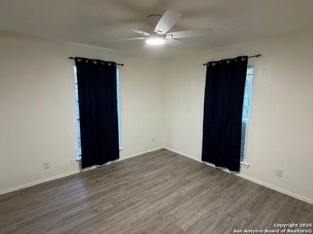 Image 3 of 8 For 324 S San Eduardo Ave  1