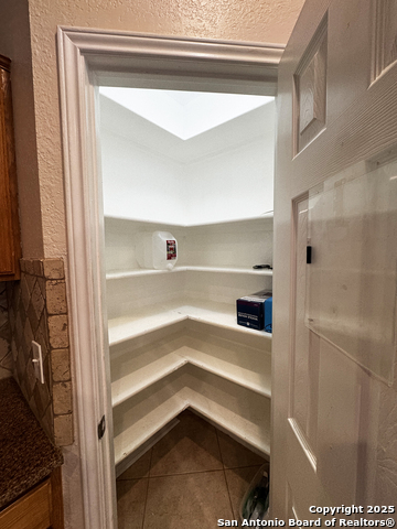 Image 10 of 50 For 21427 Bubbling