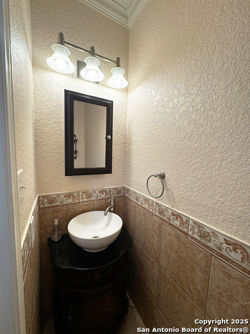 Image 18 of 50 For 21427 Bubbling